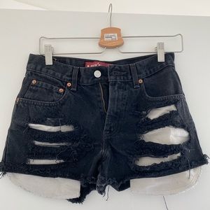 Levi’s 550 Shorts